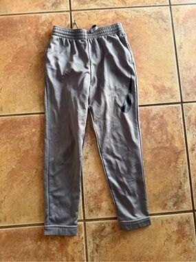 Nike L boys pants